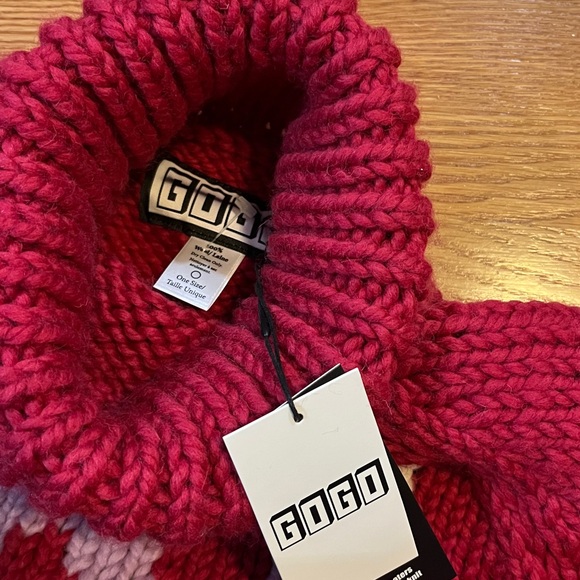 Gogo Oui Sku Pullover Sweater One Size NWT - Picture 13 of 17